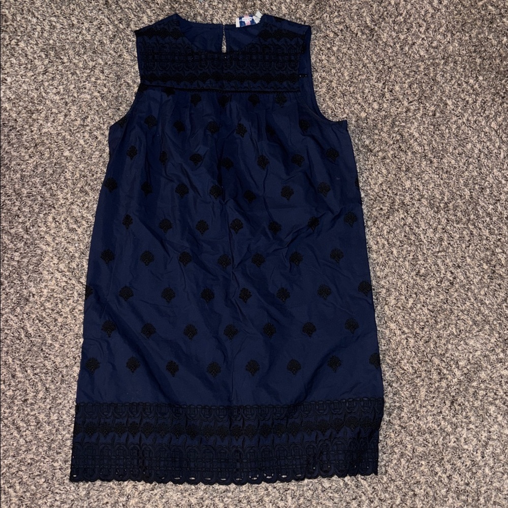 Vineyard Vines Navy Dress with Black Accents